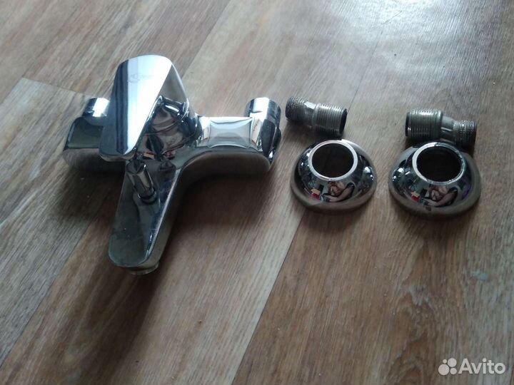 Смеситель для ванны с душем Ideal standart