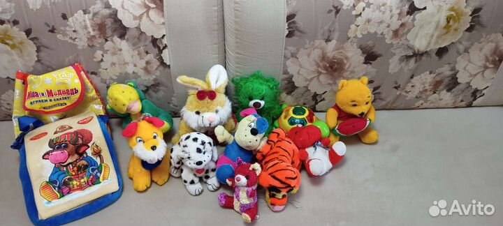 Бесплатно игрушки и рюкзаки