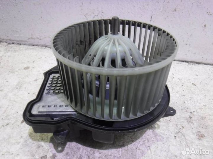 Моторчик печки бмв 7 E65/E66