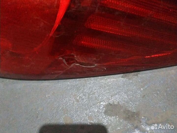 Фонарь задний правый Tiida 26550EM00A