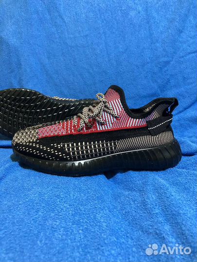 Кроссовки adidas yeezy boost 350