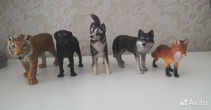 Фигурки Schleich