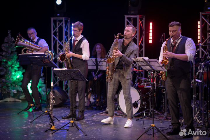 Саксофонист