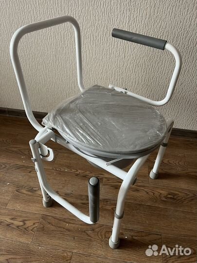 Кресло туалет для пожилых