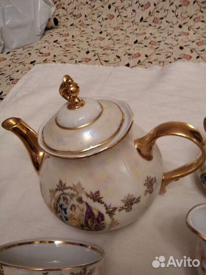 Сервиз чайный Мадонна, Чехия и блюдо сервировочное