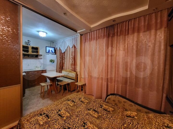2-к. квартира, 45 м², 1/4 эт.
