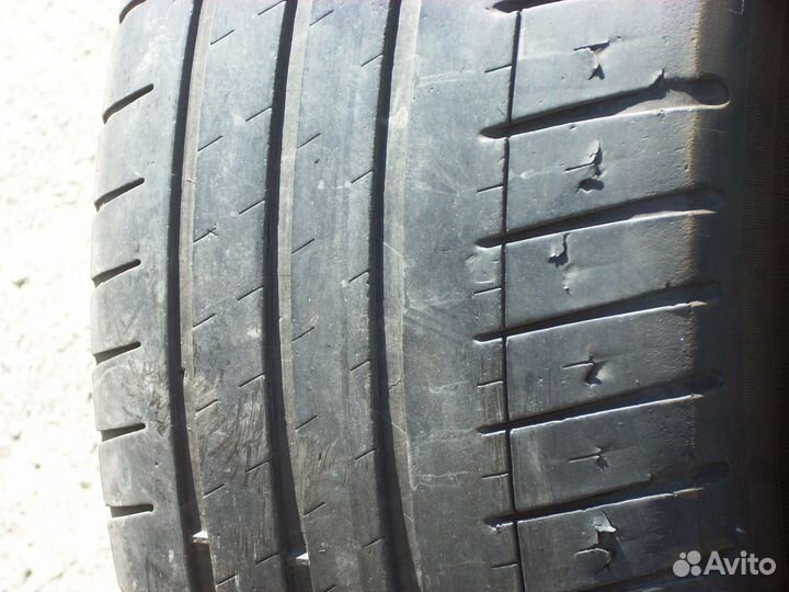 Michelin Pilot Sport 3 235/45 R18 98Y