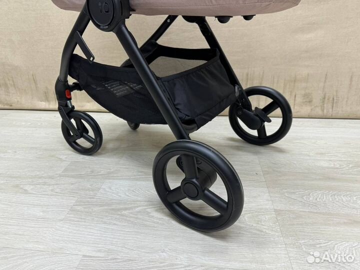 Детская коляска Anex IQ