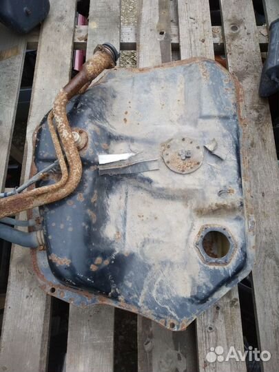 Топливный бак Mitsubishi Legnum 1.8 1996-2002