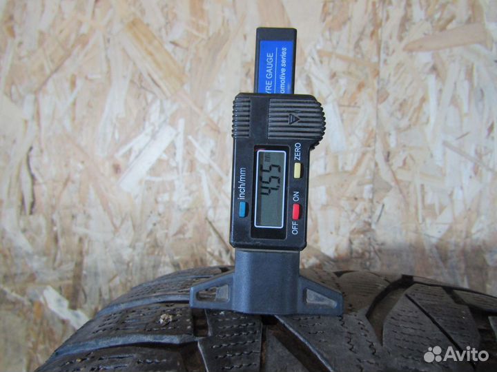 Nokian Tyres Hakkapeliitta R2 SUV 245/50 R18