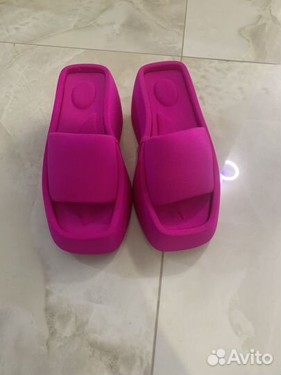 Тапочки женские