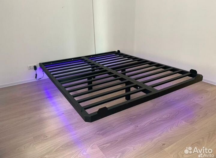 Кровать парящая