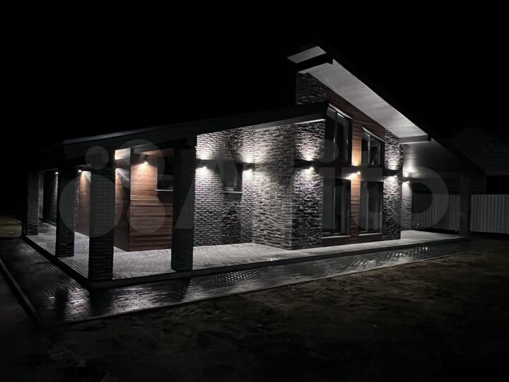 Коттедж 249,4 м² на участке 16 сот.