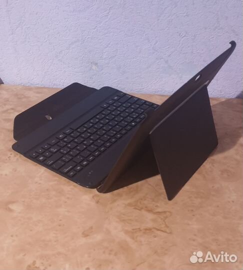 Клавиатура с чехлом для Samsung Galaxy Tab 8.9