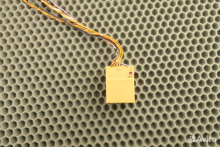 Разъем VAG 4F0972575A