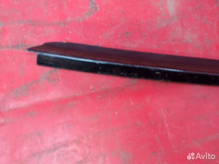 Накладка стойки задняя левая Mini Countryman R60