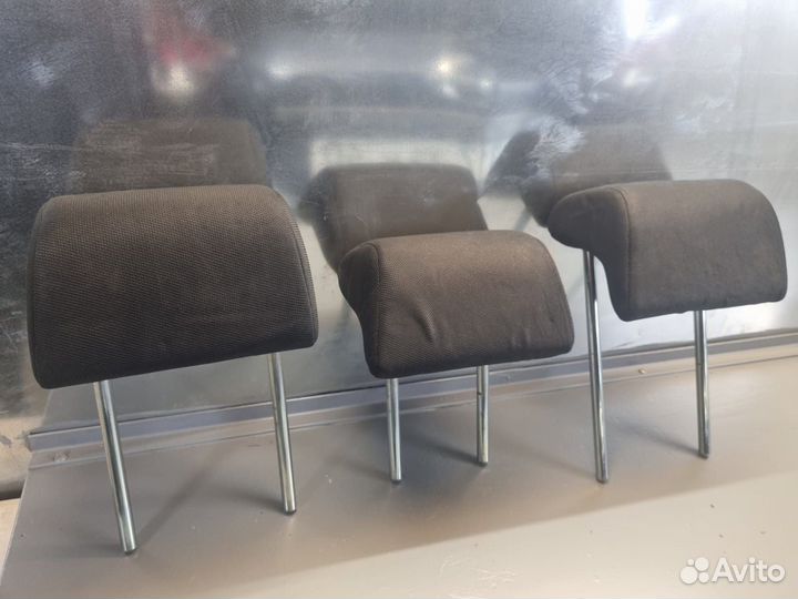 Комплект подголовников задних Nissan Qasqai J10