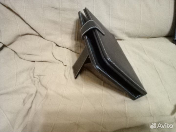 Чехол с клавиатурой для планшета