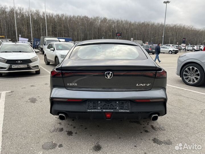 Changan UNI-V 1.5 AMT, 2024