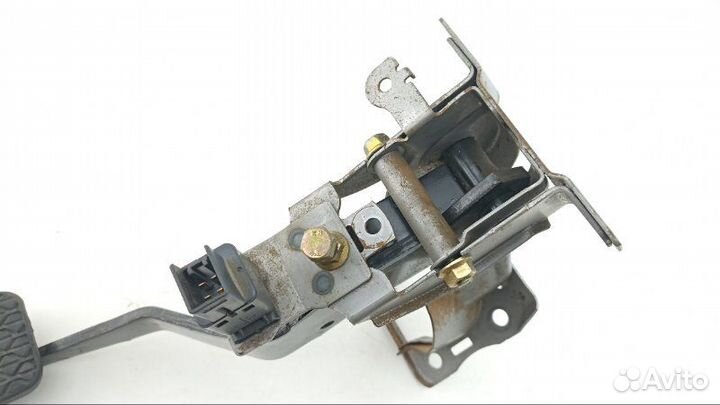 Педаль тормоза Mazda 6 GG LF 2005