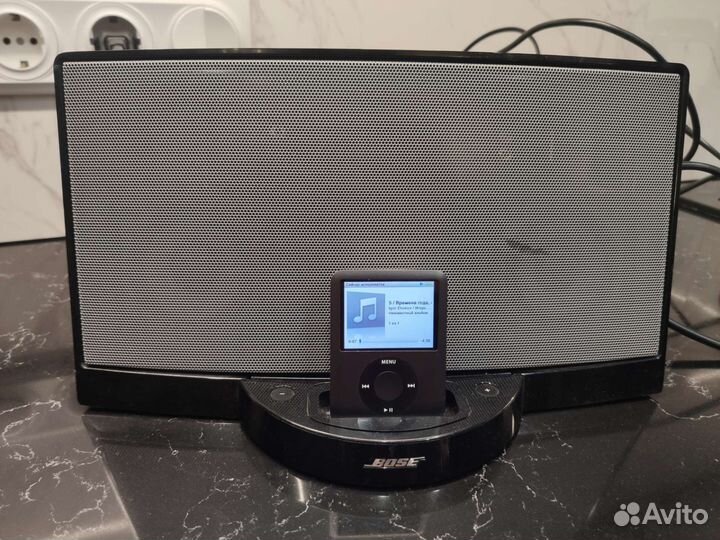 Bose Sound dock + iPod 8Gb