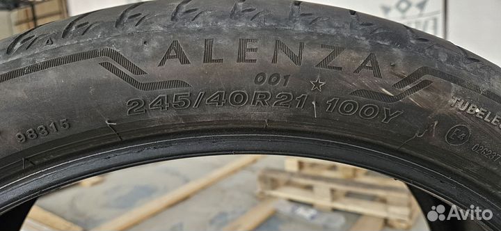 Bridgestone Alenza 001 245/40 R21