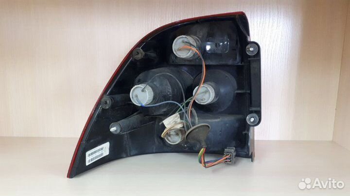Фонарь задний правый Лада Приора 2170