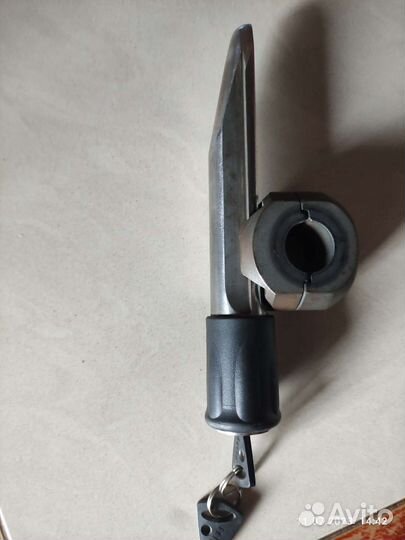 Блокиратор рулевого вала гарант