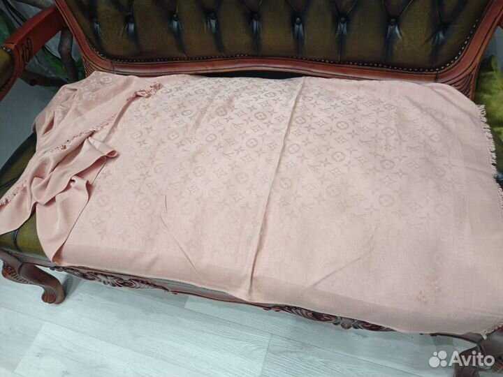 Палантин теплый louis vuitton персиковый италия