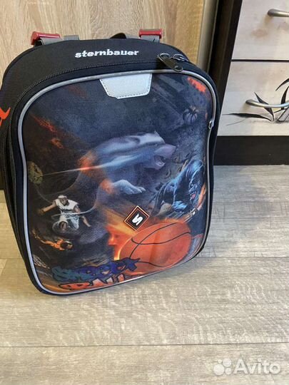 Школьный рюкзак артопедический