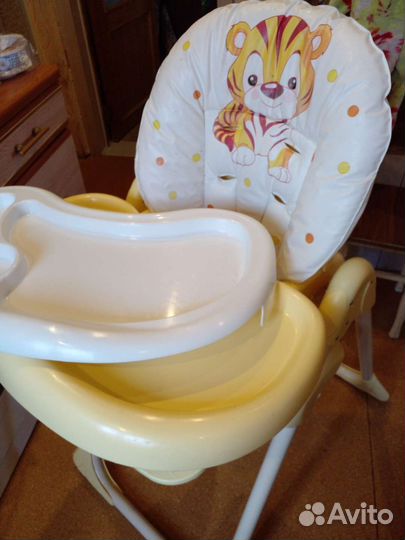 Стул для кормления