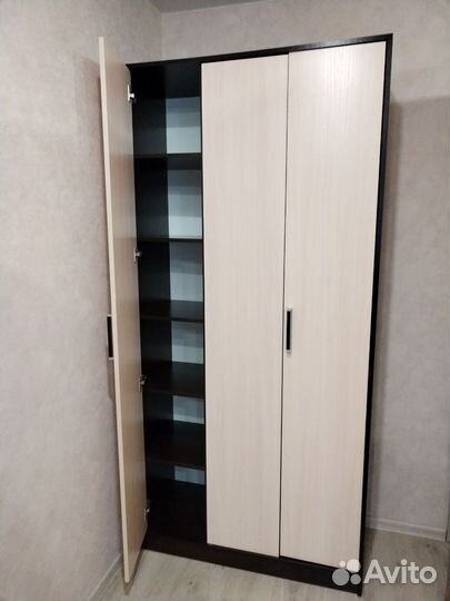 Шкаф распашной