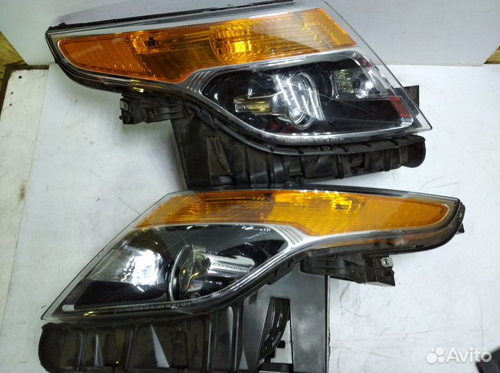 Фары головного света для Ford Explorer 5