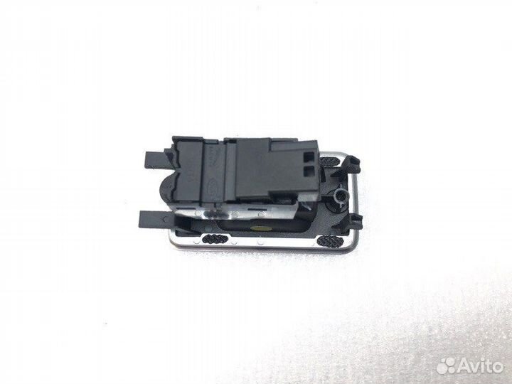 Кнопка стеклоподъемника Land Rover Range Rover