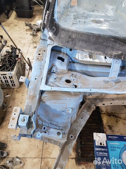 Стойка кузова передняя правая (Geely Coolray)