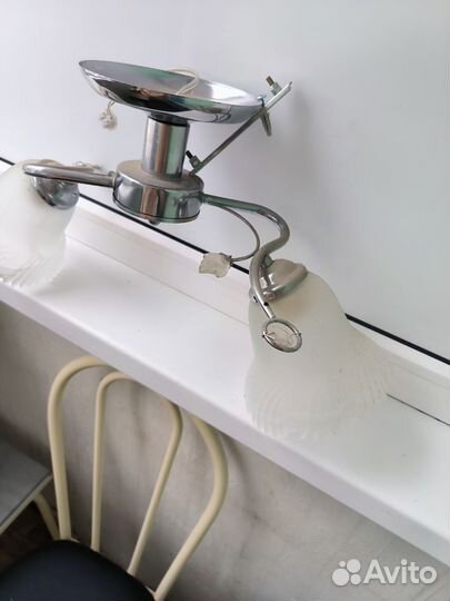 Люстра двухрожковая