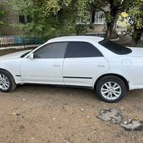 Toyota Mark II 2.0 AT, 1984, 250 000 км, с пробегом, цена 330 000 руб.