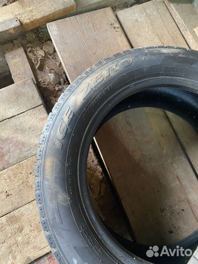 Pirelli Ice Zero 225/55 R17 97