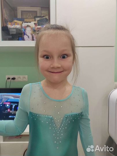 Гимнстческий купальник