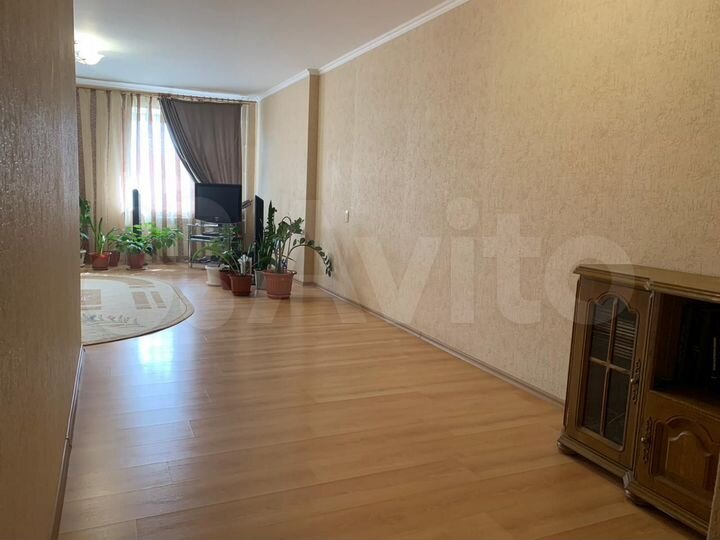 3-к. квартира, 101,2 м², 4/10 эт.