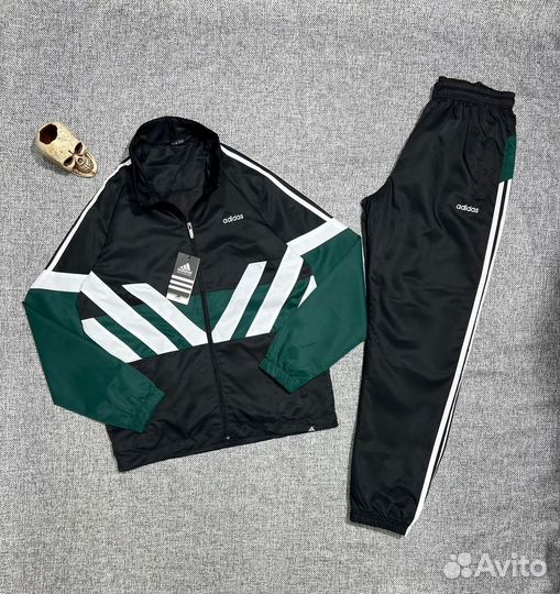 Спортивный костюм Adidas