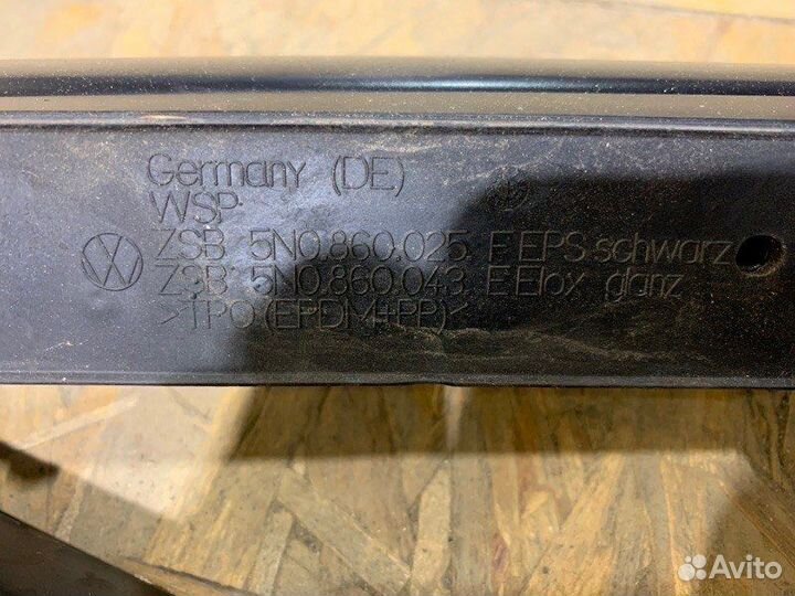 Рейлинг на крышу Volkswagen Tiguan 2007-2011