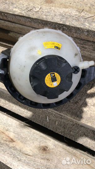 Расширительный бачок bmw f10