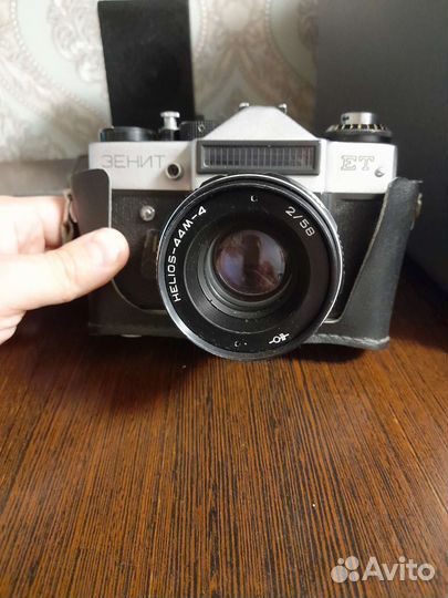 Пленочный фотоаппарат зенит ет