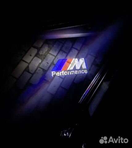 Светодиодная подсветка двери BMW M Performance