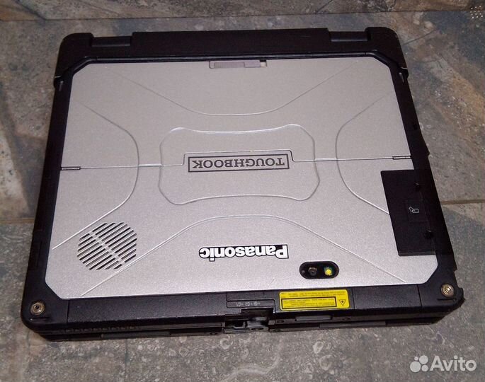 Panasonic toughbook CF-33 на i5-7310u