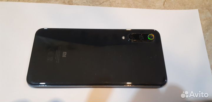 Xiaomi Mi 9 SE, 6/64 ГБ