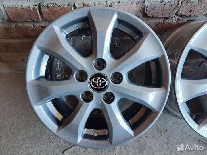Оригинальные диски Toyota Camry V45 R16 5х114.3