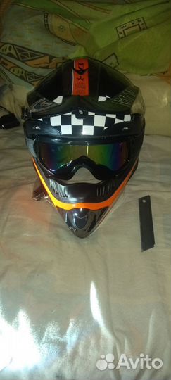 Кроссовый шлем 55-56