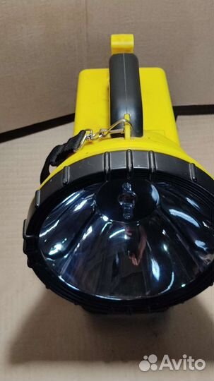 Мощный фонарь прожектор